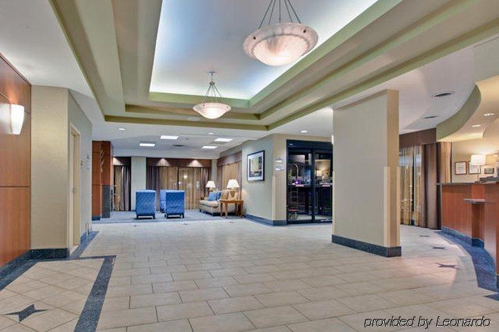 Sandman Hotel & Suites London Downtown Dalaman gambar